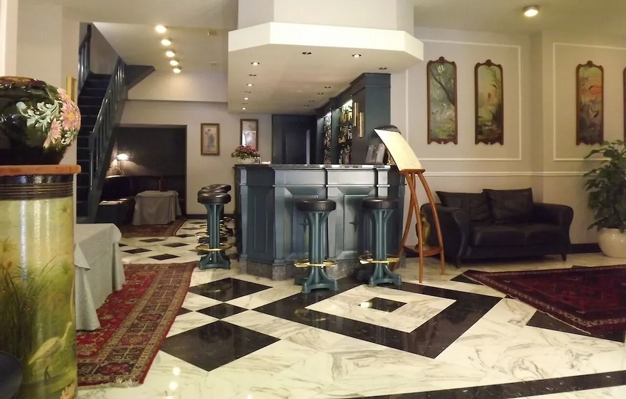 Hotel Berchielli Florence 4*,  Italy